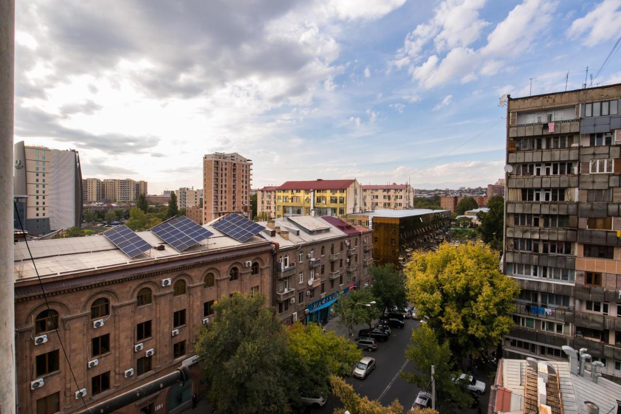 Hotelise I Bonnie Apartment Yerevan Exterior photo